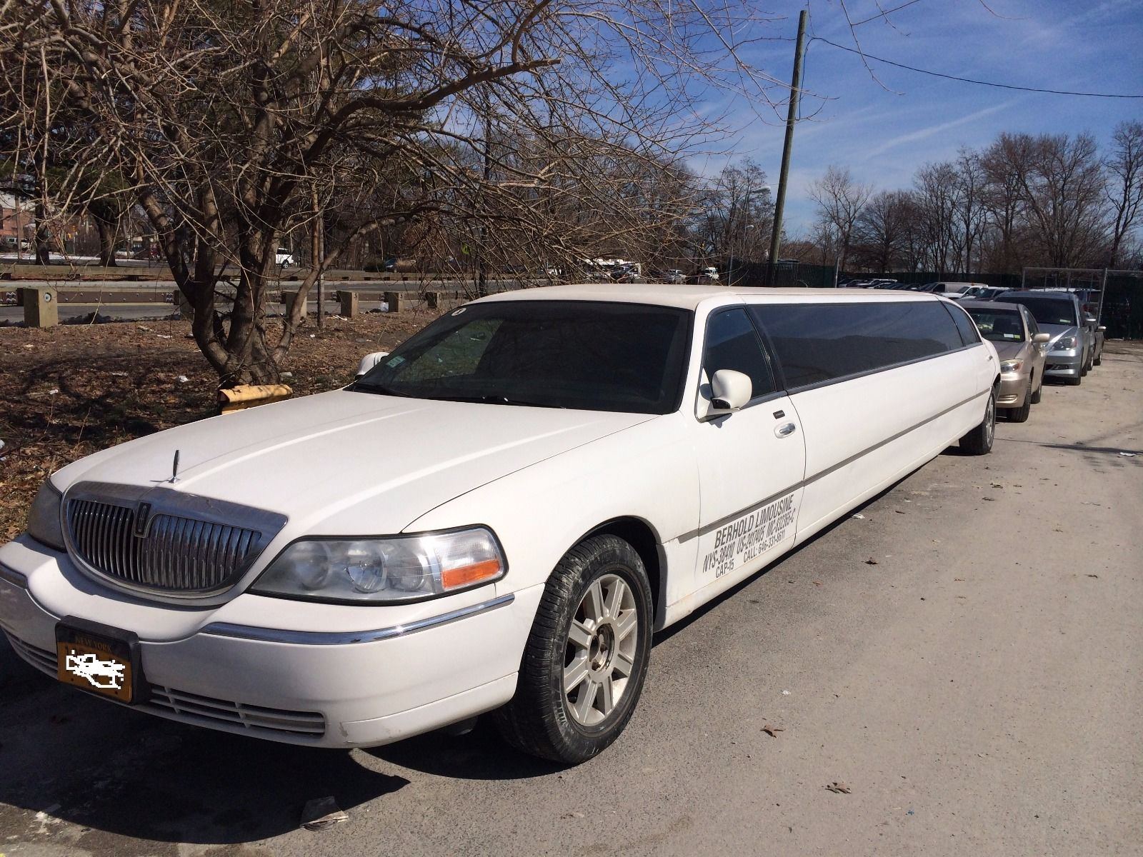 2007 Lincoln Town Car Executive Limousine 5 Door For 2007 Lincoln Town Car Executive Limousine 5 Door