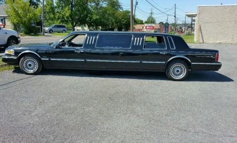 1995 Lincoln Town Car Executive Limousine 4 Door for sale
