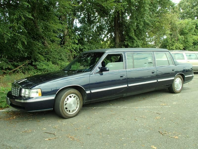 2000 Cadillac Funeral Commercial Glass Presidential Limo Hearse