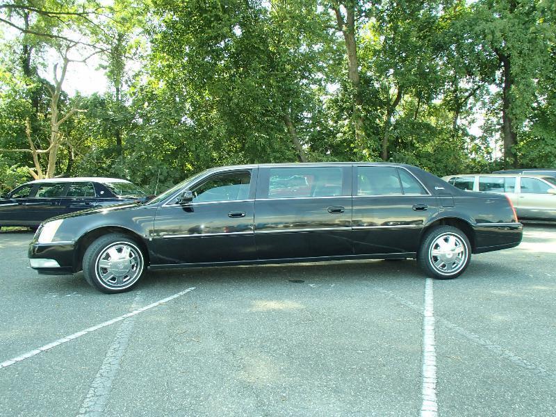 2008 Cadillac Deville 6 Door Funeral Limo Hearse