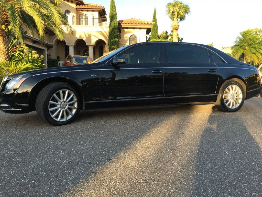 2011 Maybach 62S Partition W/translucent Panorama Roof 62S