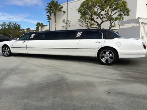 2005 Lincoln TOWN CAR 120&#8243; Stretch BY LIMO by Crystal COACH for sale