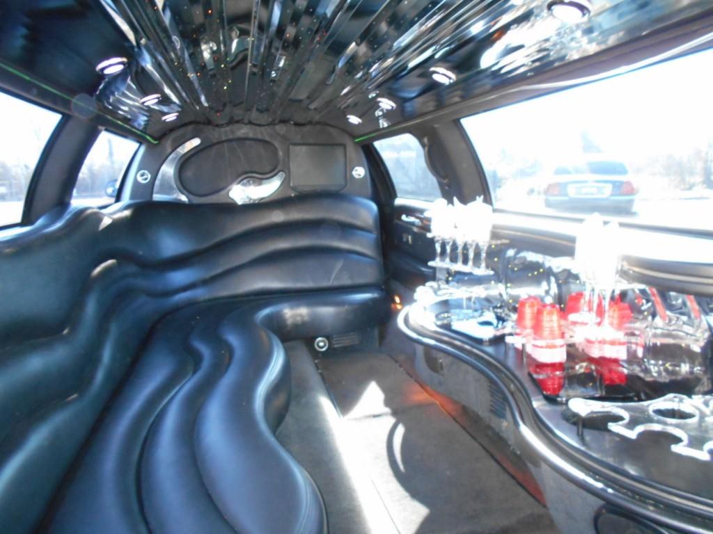 2006 Lincoln Continental Limousine