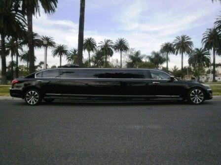 2012 Black 140 inch Hyundai Genesis R spec Limo