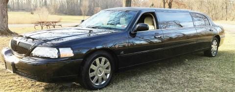 2005 Lincoln Towncar Stretch Limo for sale