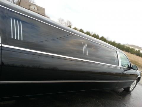 2007 Lincoln Town Car Limousine by Executive Coach Builder for sale