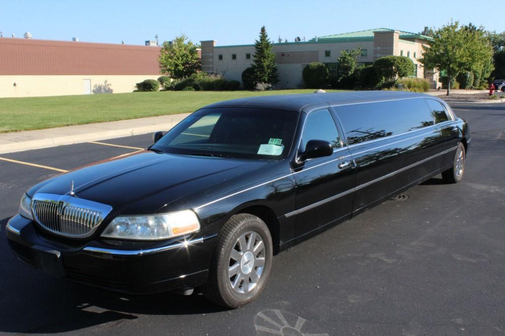 2007 Lincoln Town Car Royale