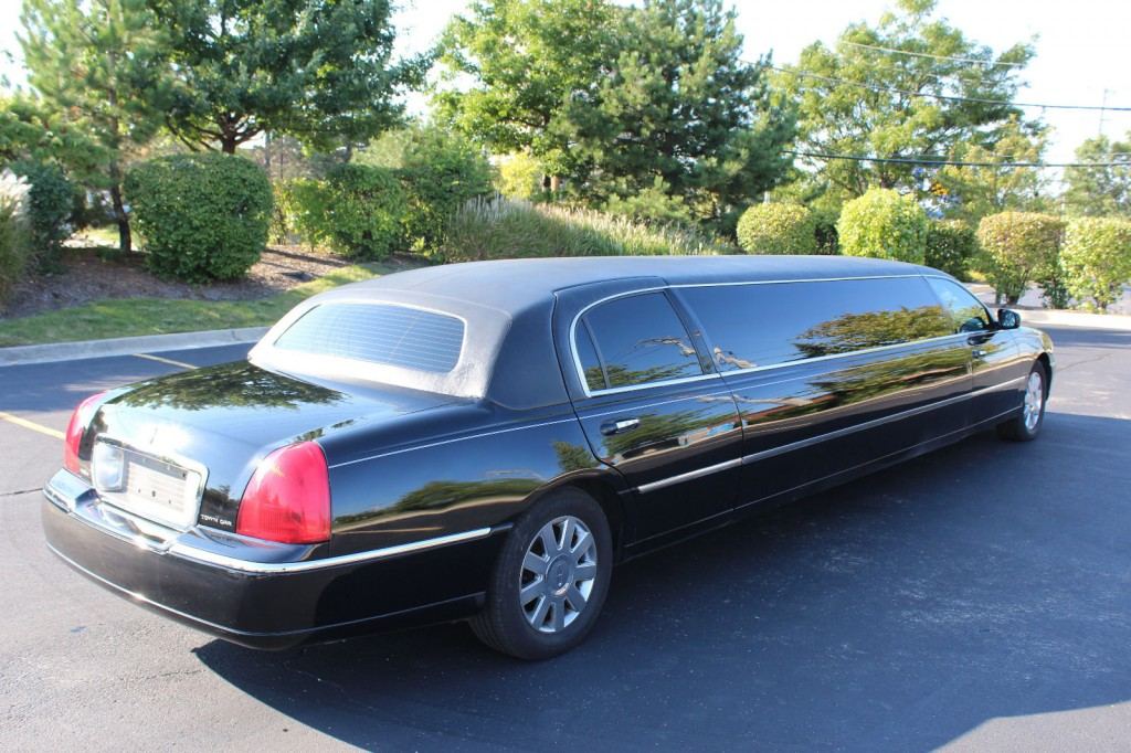 2007 Lincoln Town Car Royale
