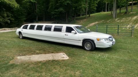 1999 Lincoln Town Car Limousine for sale