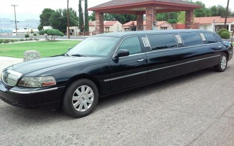 2004 Lincoln Town Car Limousine for sale