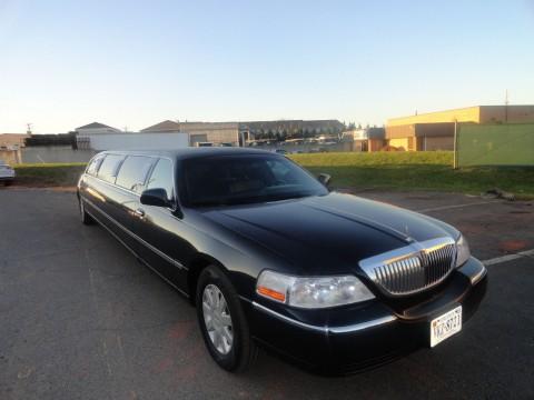 2007 Lincoln Town Car Limousine for sale
