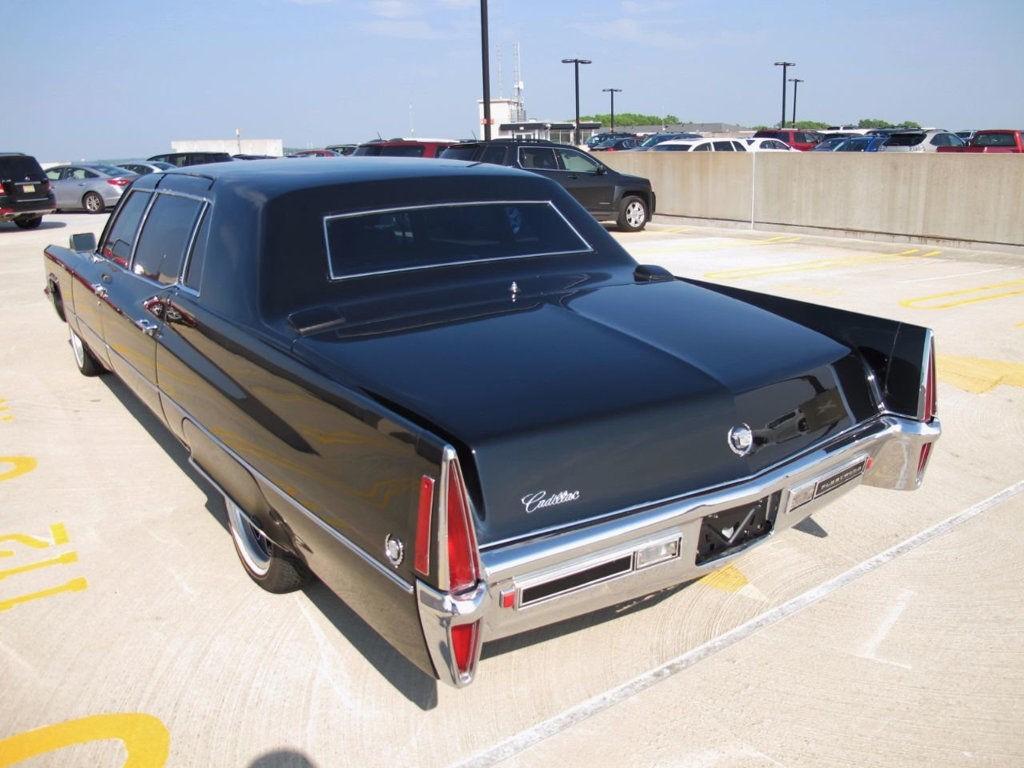 1970 Cadillac Fleetwood Custom Limousine