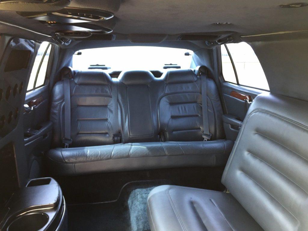 great ride 2000 Cadillac DeVille limousine