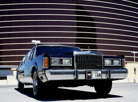 smooth running 1989 Lincoln Town Car limousine for sale