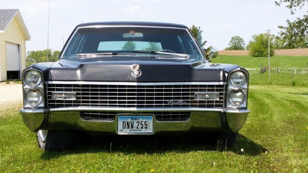 fuel injected 1967 Cadillac Fleetwood Series 75 limousine