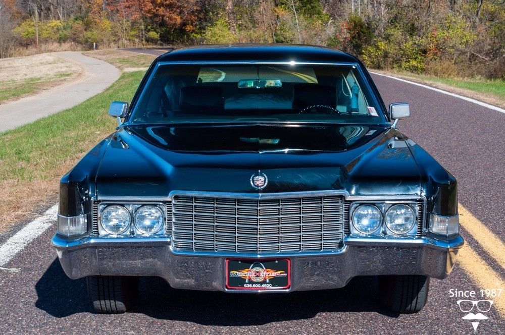 very clean 1969 Cadillac Series 75 Limousine