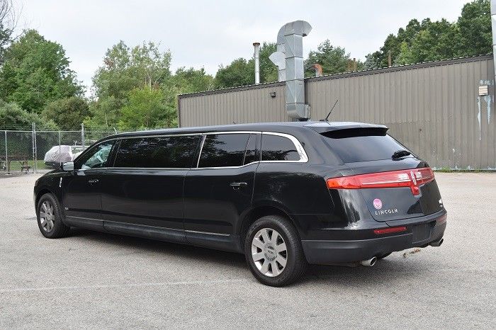 very clean 2014 Lincoln MKT limousine