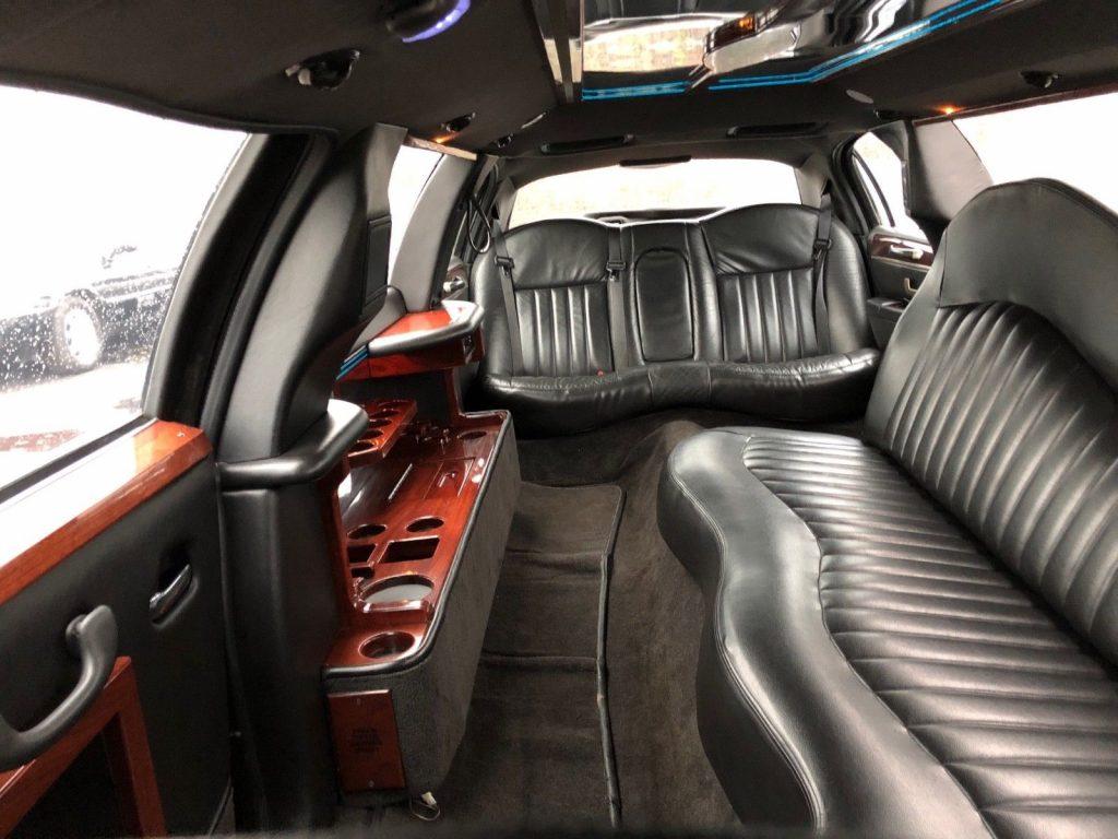maintained 2006 Lincoln Town Car limousine