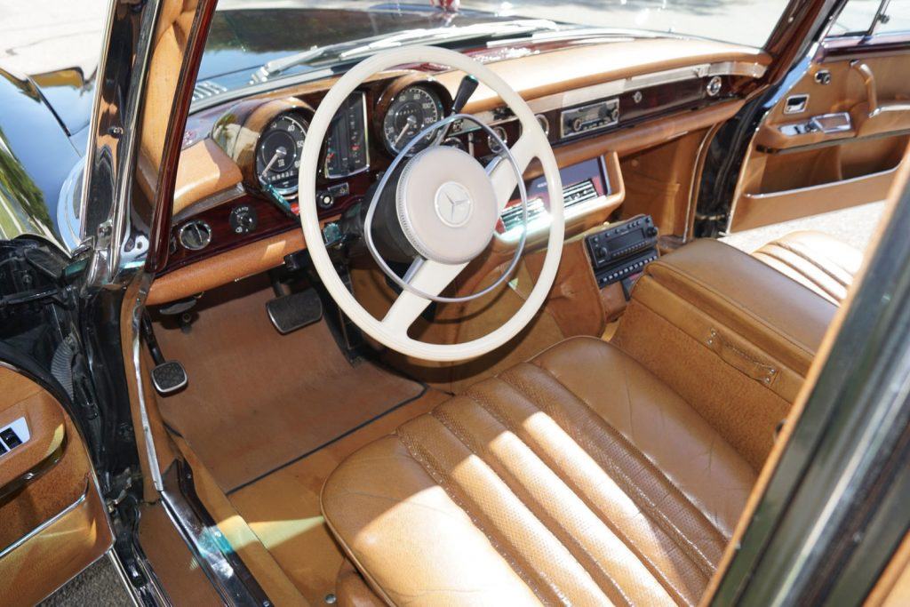 luxury 1972 Mercedes Benz 600 Series Leather rare limousine