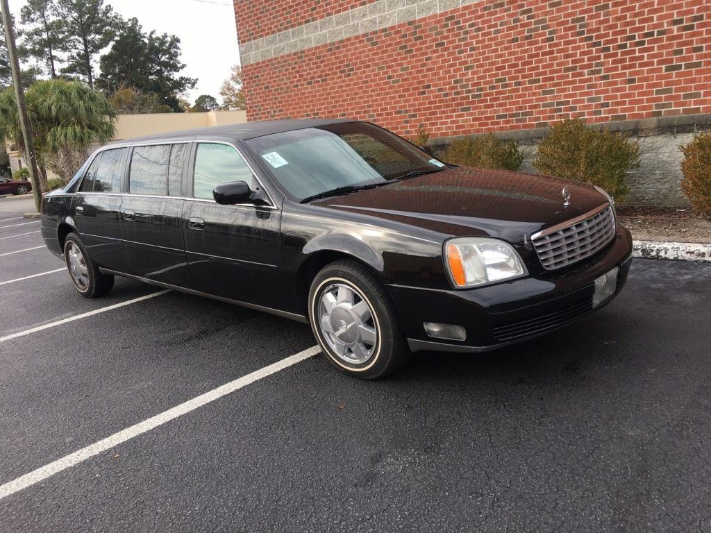 outstanding 2003 Cadillac DeVille Limousine