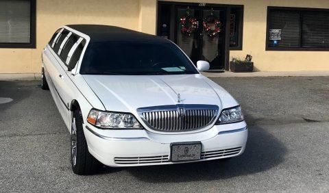 fully restored 2004 Lincoln Town Car limousine for sale