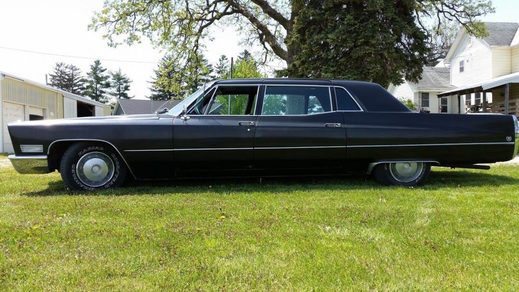 fuel injected 1967 Cadillac Fleetwood limousine