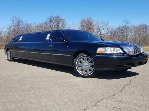 recently serviced 2005 Lincoln Town Car Limousine for sale