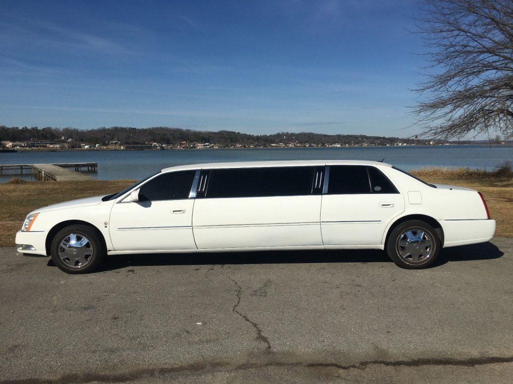 well equipped 2006 Cadillac DTS white limousine
