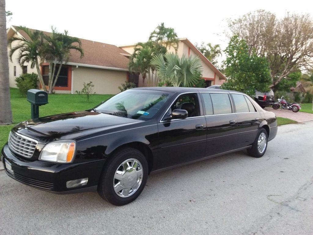RECENTLY SERVICED 2004 Cadillac DTS limousine