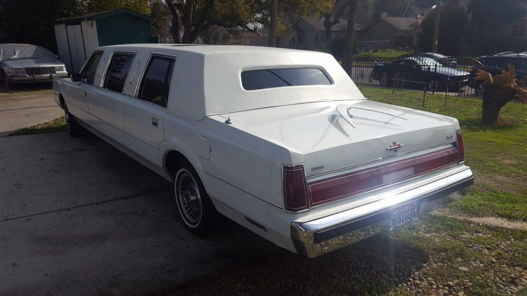 well maintained 1985 Lincoln Town Car Limousine