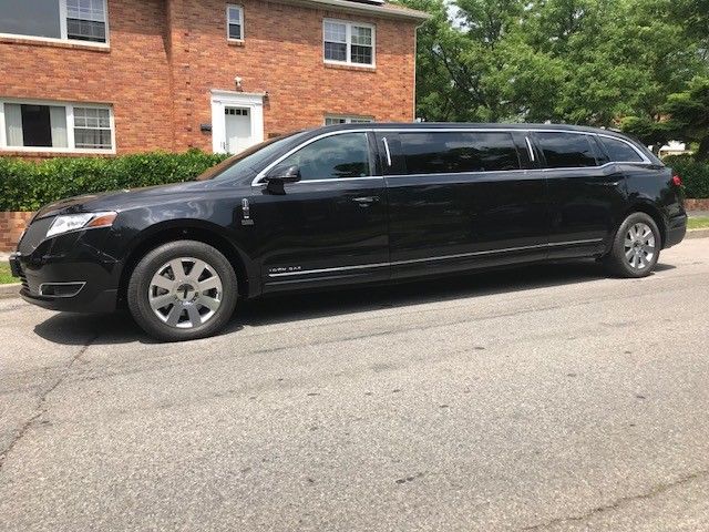 almost unused 2013 Lincoln MKT Limousine 70″