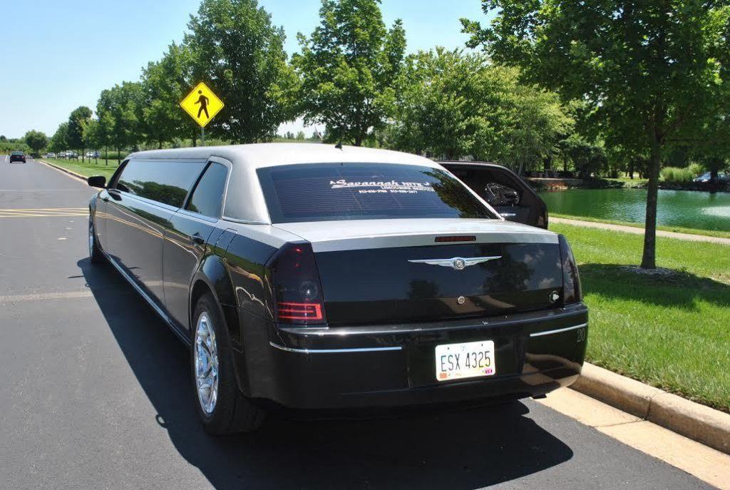 super clean 2005 Chrysler 300 limousine