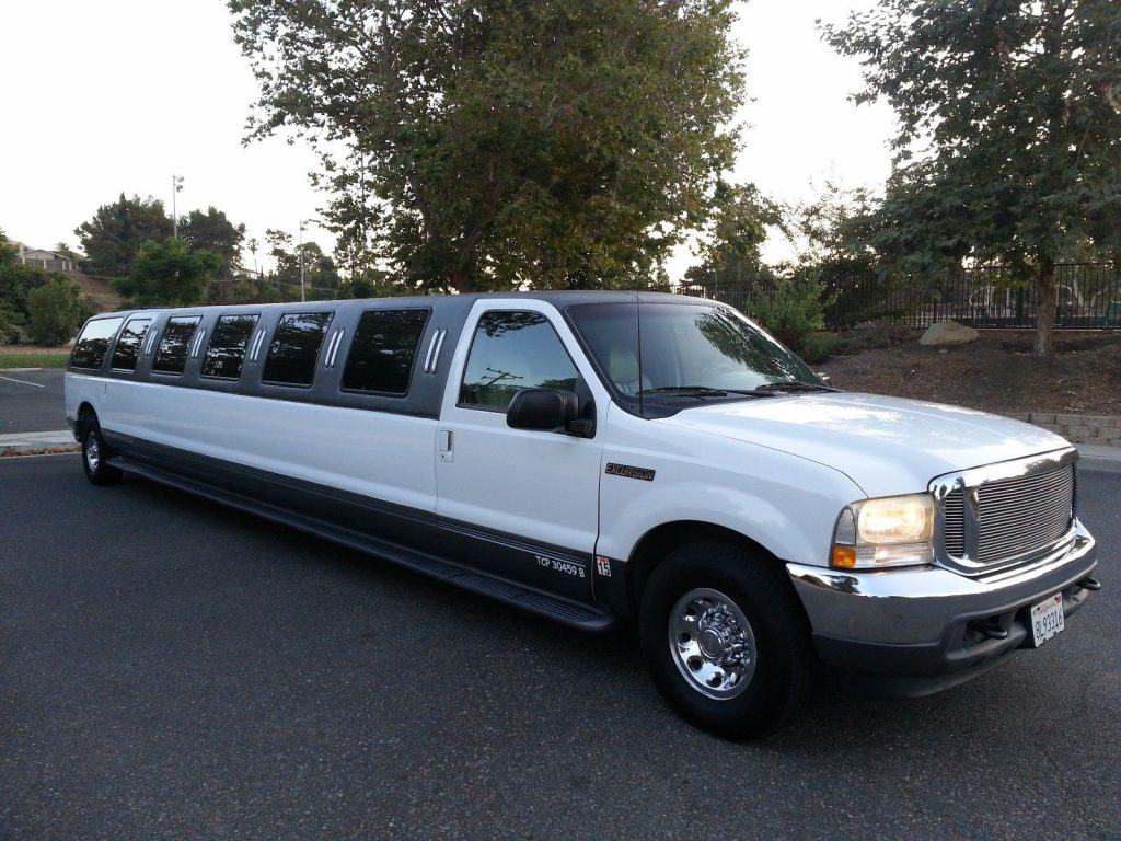 updated equipment 2001 Ford Excursion Limousine