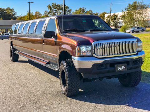 very nice 2001 Ford Excursion Super Stretch Limousine for sale