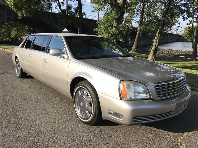 recently serviced 2004 Cadillac Deville Limousine