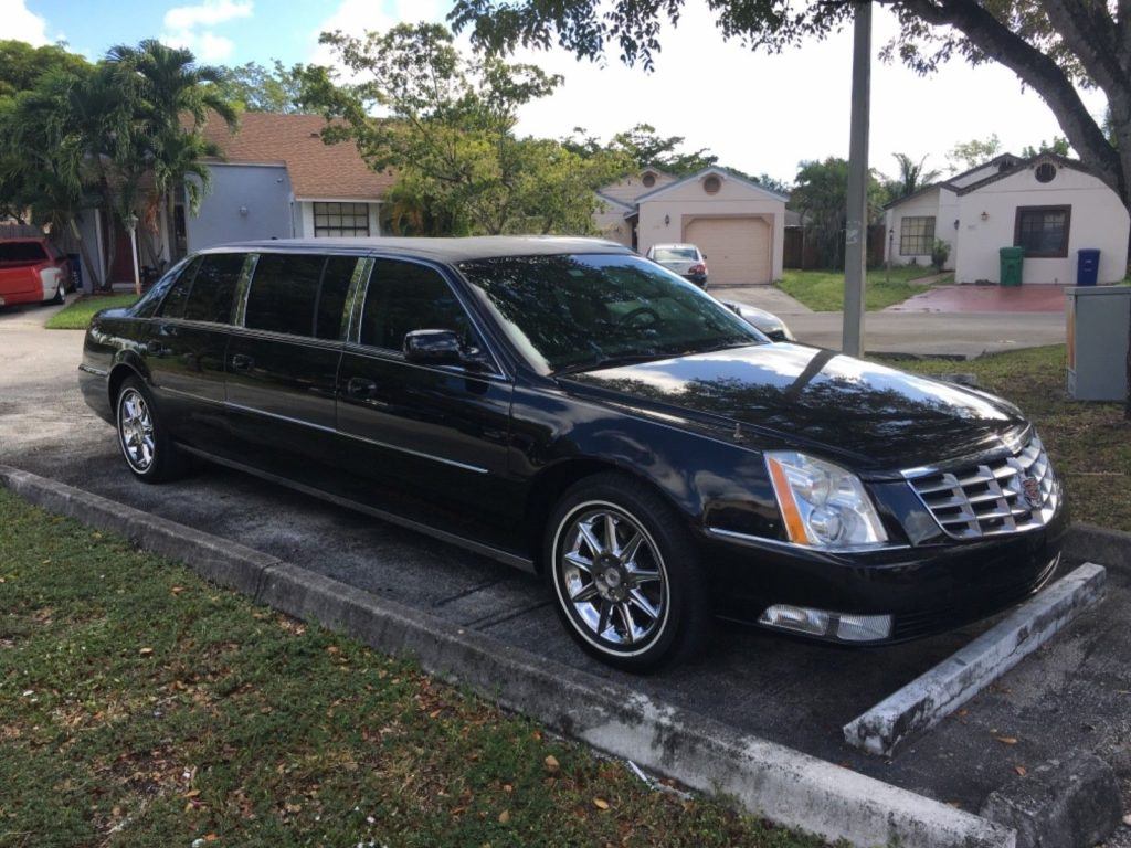 great running 2011 Cadillac DTS limousine