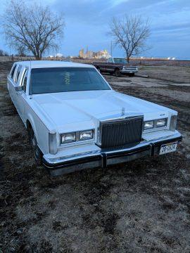 everything works 1985 Lincoln Town Car Limousine for sale