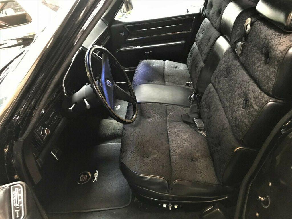 original interior 1969 Cadillac Fleetwood Series 75 Sedan Limousine