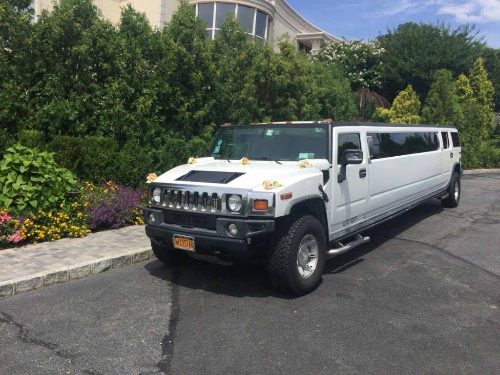 clean 2007 Hummer H2 Stretch Limousine