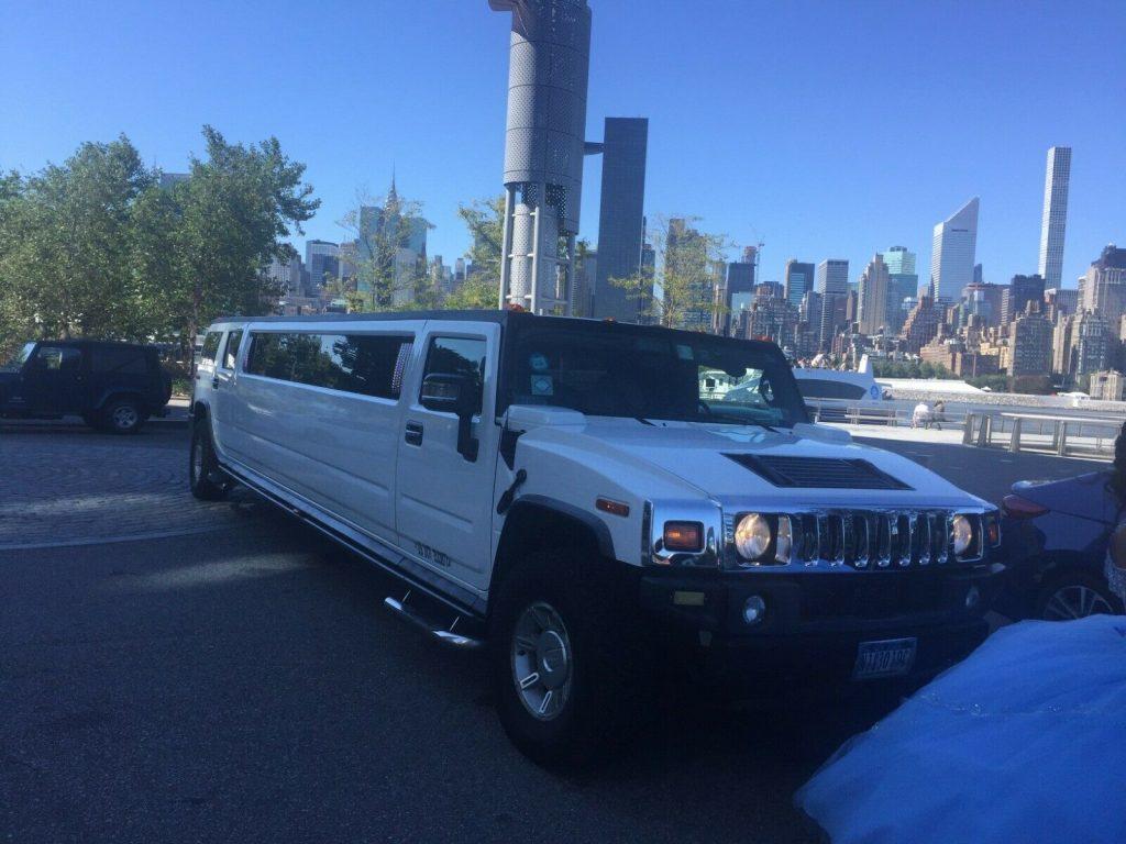 clean 2007 Hummer H2 Stretch Limousine