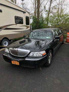 great shape 2008 Lincoln Town Car Limousine for sale