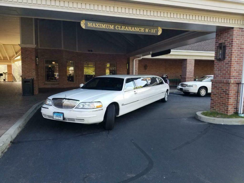 great shape 2004 Lincoln Limousine