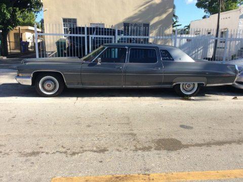 just needs TLC 1972 Cadillac Fleetwood Limousine for sale