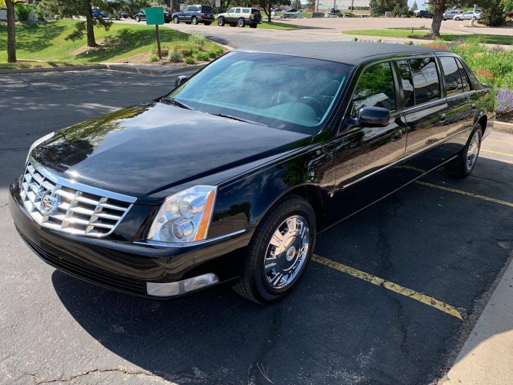 Immaculate 2009 Cadillac DTS Superior Limousine