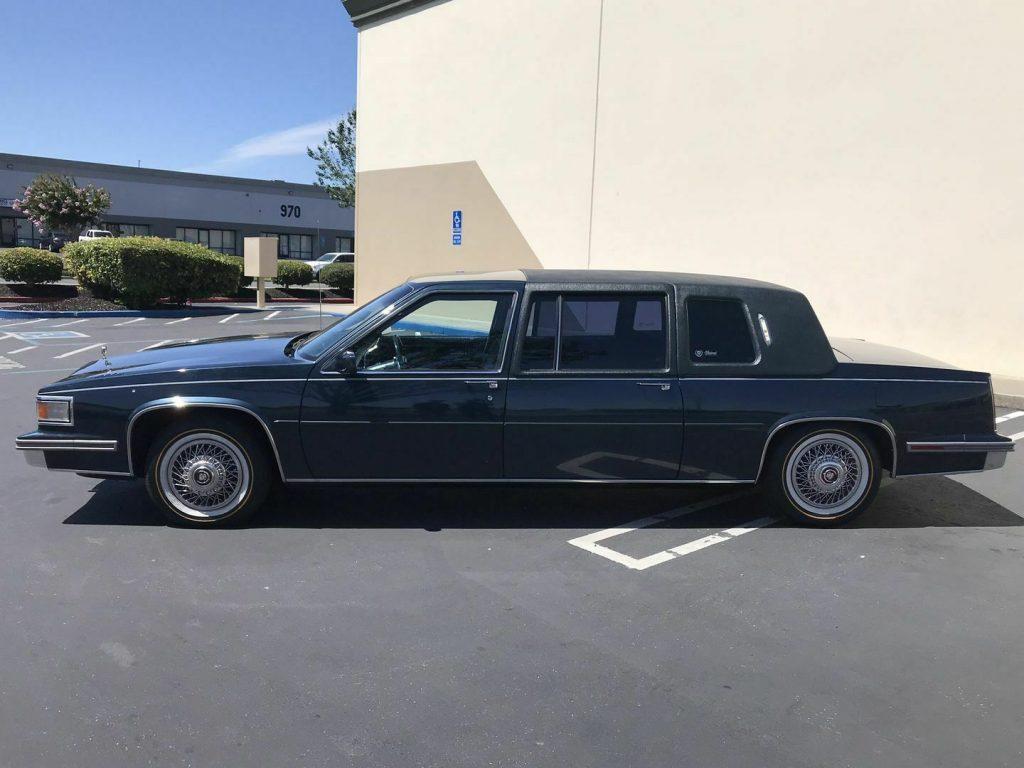 clean 1986 Cadillac Fleetwood Seventy Five Limousine
