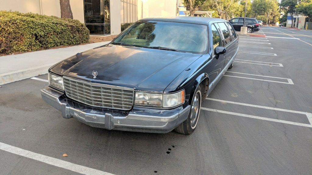 beautiful 1994 Cadillac Fleetwood limousine