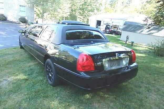 nice 2004 Lincoln Continental limousine