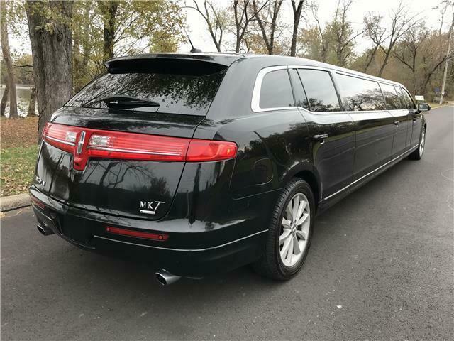 beautiful 2012 Lincoln MKT limousine