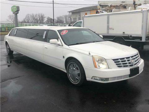 great shape 2007 Cadillac DTS Professional LIMOUSINE for sale