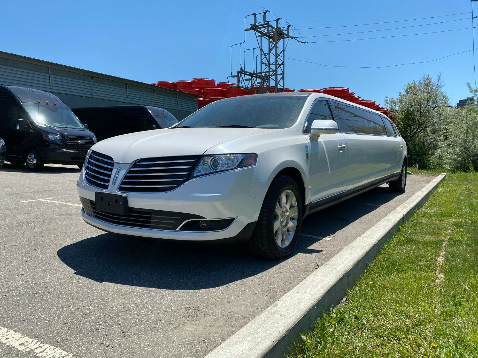 fresh 2019 Lincoln MKT limousine for sale